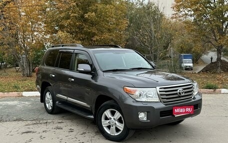 Toyota Land Cruiser 200, 2015 год, 4 850 000 рублей, 1 фотография