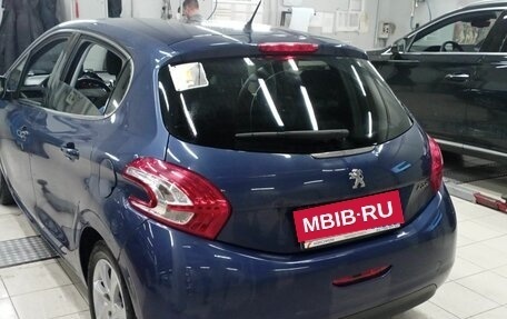 Peugeot 208 II, 2013 год, 770 000 рублей, 4 фотография