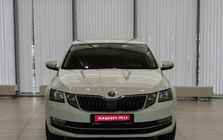 Skoda Octavia, 2017 год, 1 799 000 рублей, 3 фотография