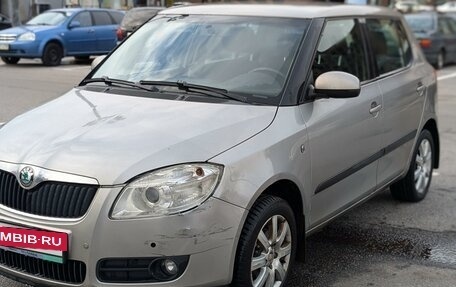 Skoda Fabia II, 2008 год, 610 000 рублей, 2 фотография