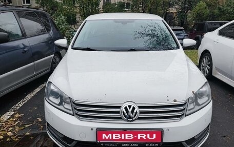 Volkswagen Passat B7, 2012 год, 1 140 000 рублей, 1 фотография