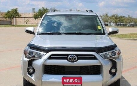 Toyota 4Runner V, 2021 год, 9 248 000 рублей, 2 фотография