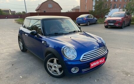 MINI Hatch, 2007 год, 825 000 рублей, 1 фотография