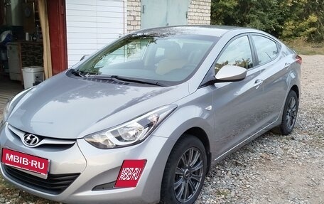 Hyundai Elantra V, 2015 год, 1 300 000 рублей, 1 фотография