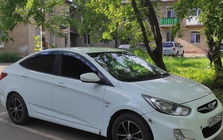 Hyundai Solaris II рестайлинг, 2012 год, 770 000 рублей, 7 фотография