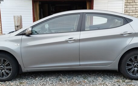 Hyundai Elantra V, 2015 год, 1 300 000 рублей, 7 фотография