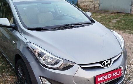 Hyundai Elantra V, 2015 год, 1 300 000 рублей, 3 фотография