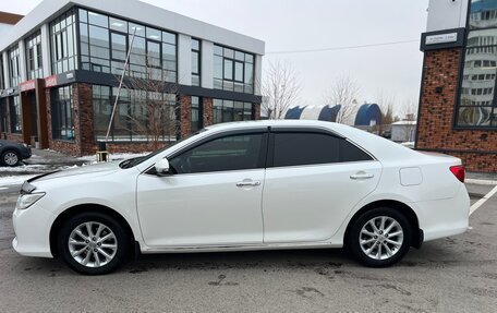 Toyota Camry, 2014 год, 1 970 000 рублей, 10 фотография