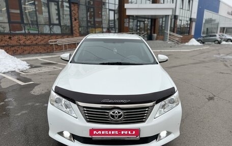 Toyota Camry, 2014 год, 1 970 000 рублей, 2 фотография