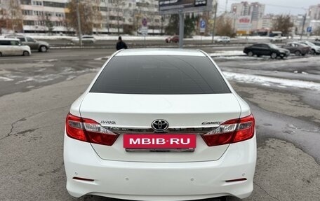 Toyota Camry, 2014 год, 1 970 000 рублей, 8 фотография