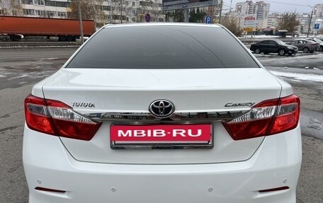 Toyota Camry, 2014 год, 1 970 000 рублей, 13 фотография