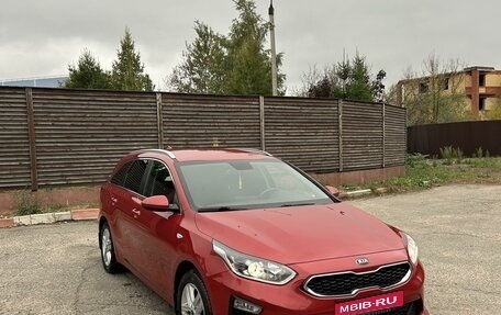 KIA cee'd III, 2019 год, 1 800 000 рублей, 1 фотография