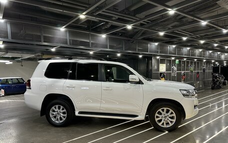 Toyota Land Cruiser 200, 2016 год, 6 000 000 рублей, 5 фотография