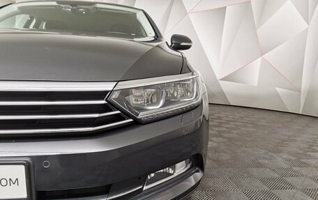 Volkswagen Passat B8 рестайлинг, 2019 год, 2 445 700 рублей, 17 фотография