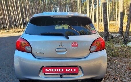 Mitsubishi Mirage VI рестайлинг, 2012 год, 800 000 рублей, 14 фотография