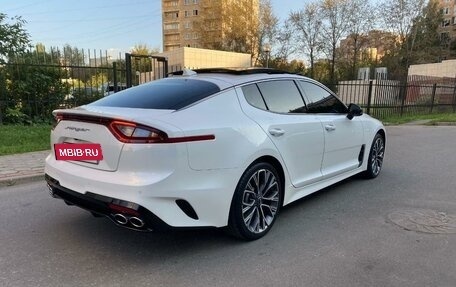 KIA Stinger I, 2018 год, 2 450 000 рублей, 24 фотография