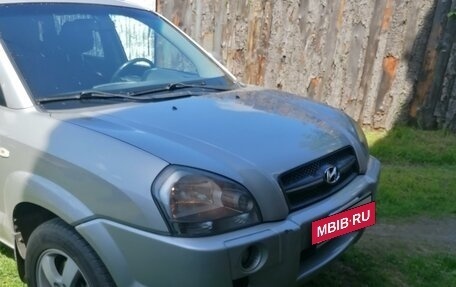 Hyundai Tucson III, 2008 год, 1 100 000 рублей, 3 фотография