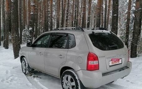 Hyundai Tucson III, 2008 год, 1 100 000 рублей, 8 фотография