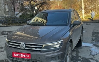 Volkswagen Tiguan II, 2018 год, 2 340 000 рублей, 1 фотография