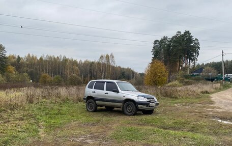 Chevrolet Niva I рестайлинг, 2004 год, 320 000 рублей, 5 фотография