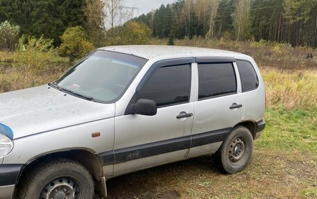 Chevrolet Niva I рестайлинг, 2004 год, 320 000 рублей, 7 фотография