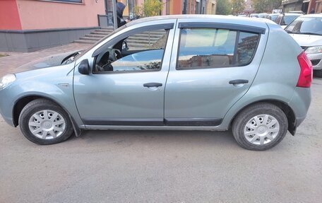 Renault Sandero I, 2010 год, 590 000 рублей, 3 фотография