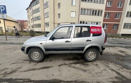 Chevrolet Niva I рестайлинг, 2003 год, 270 000 рублей, 3 фотография