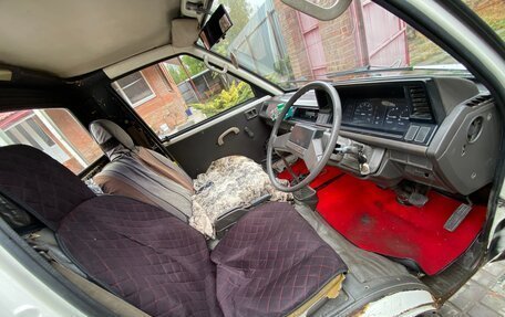 Nissan Vanette II, 1990 год, 370 000 рублей, 9 фотография