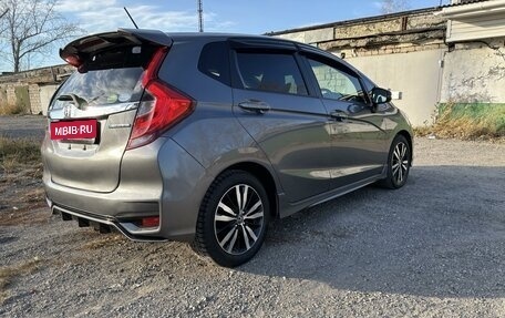 Honda Fit III, 2018 год, 1 620 000 рублей, 6 фотография