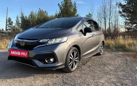 Honda Fit III, 2018 год, 1 620 000 рублей, 9 фотография