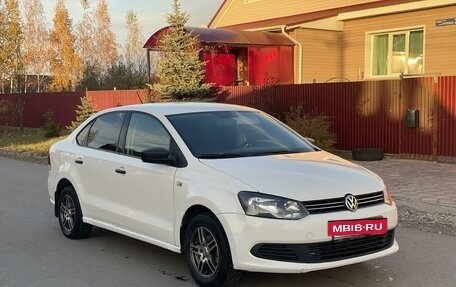 Volkswagen Polo VI (EU Market), 2013 год, 779 000 рублей, 2 фотография