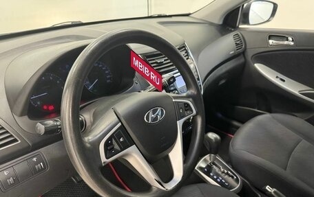 Hyundai Solaris II рестайлинг, 2012 год, 1 125 000 рублей, 12 фотография