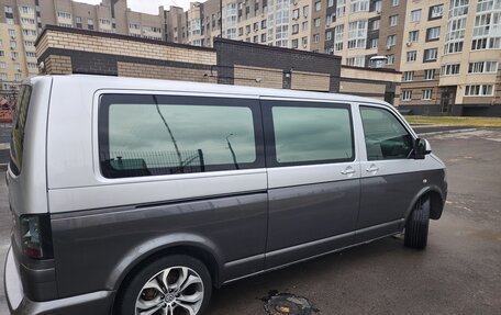 Volkswagen Transporter T5 рестайлинг, 2011 год, 2 250 000 рублей, 4 фотография