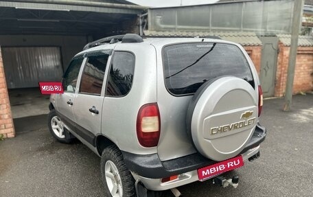 Chevrolet Niva I рестайлинг, 2003 год, 500 000 рублей, 2 фотография