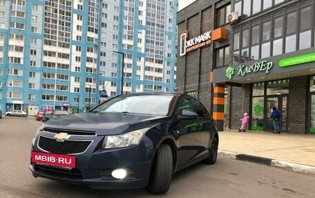 Chevrolet Cruze II, 2010 год, 760 000 рублей, 5 фотография