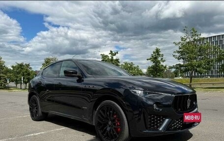 Maserati Levante I, 2020 год, 6 300 000 рублей, 4 фотография