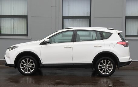 Toyota RAV4, 2016 год, 2 399 000 рублей, 8 фотография