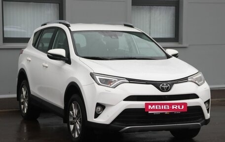 Toyota RAV4, 2016 год, 2 399 000 рублей, 3 фотография