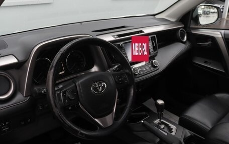 Toyota RAV4, 2016 год, 2 399 000 рублей, 14 фотография