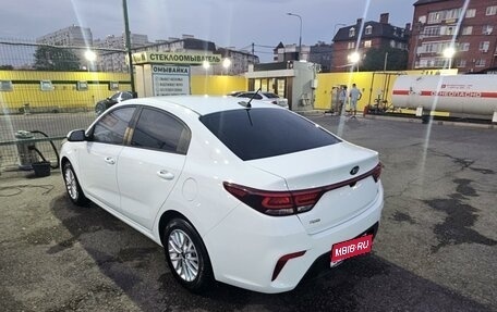 KIA Rio IV, 2019 год, 1 900 000 рублей, 4 фотография