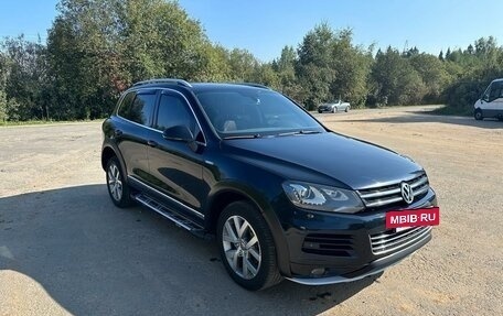 Volkswagen Touareg III, 2013 год, 3 050 000 рублей, 3 фотография