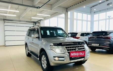 Mitsubishi Pajero IV, 2015 год, 2 999 000 рублей, 8 фотография