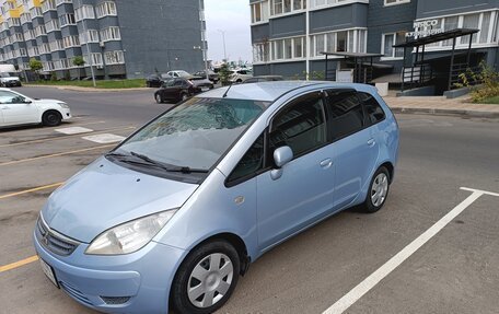 Mitsubishi Colt VI рестайлинг, 2005 год, 590 000 рублей, 2 фотография