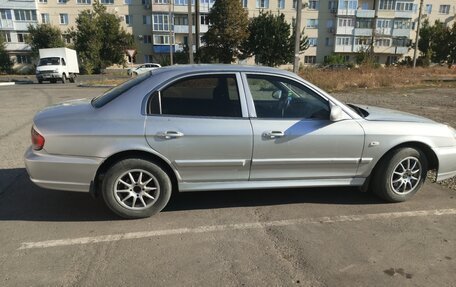 Hyundai Sonata IV рестайлинг, 2001 год, 330 000 рублей, 4 фотография