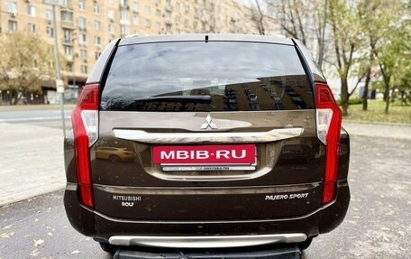 Mitsubishi Pajero Sport III рестайлинг, 2017 год, 2 850 000 рублей, 7 фотография