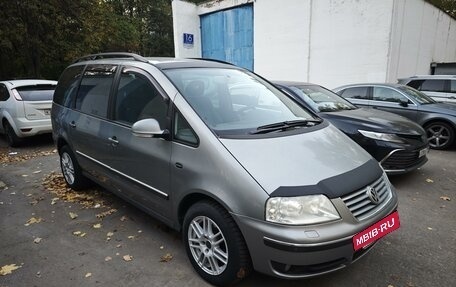 Volkswagen Sharan I рестайлинг, 2005 год, 635 000 рублей, 3 фотография