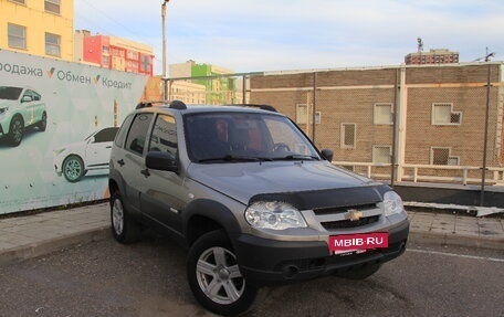 Chevrolet Niva I рестайлинг, 2013 год, 595 000 рублей, 2 фотография