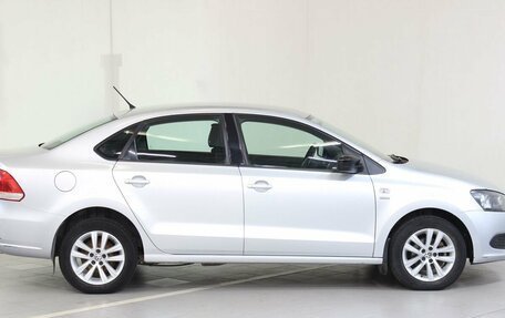 Volkswagen Polo VI (EU Market), 2013 год, 830 000 рублей, 4 фотография