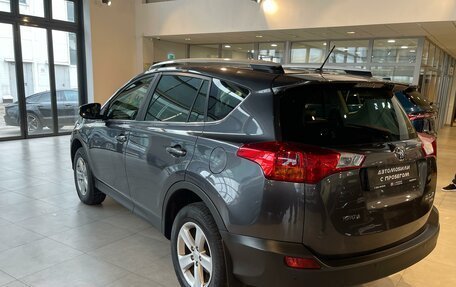 Toyota RAV4, 2014 год, 2 475 000 рублей, 6 фотография