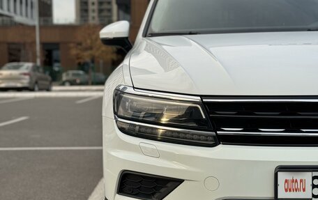 Volkswagen Tiguan II, 2017 год, 2 830 000 рублей, 5 фотография